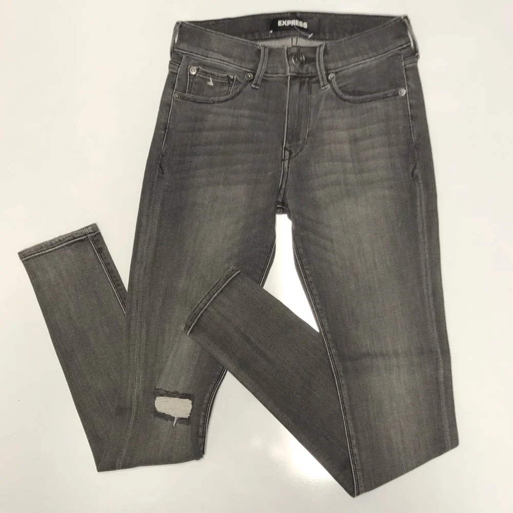Express Women’s  leggings Jeans with Ripped Knee size 0R